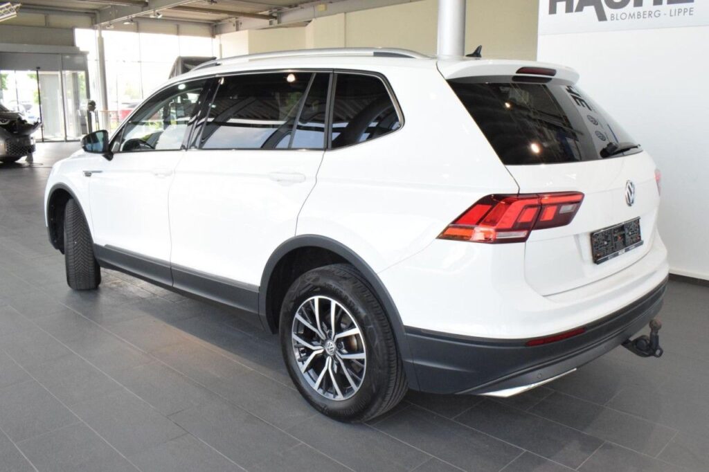 webc vehicle 75894 420658839 004.jpg