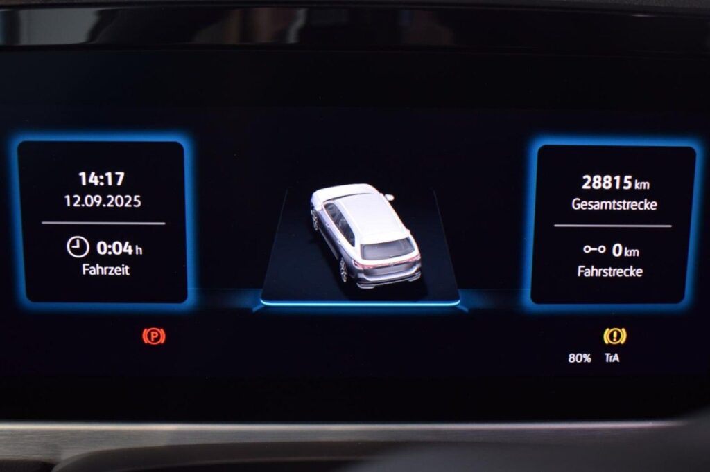 Volkswagen Passat Variant Exposé-Bild 15