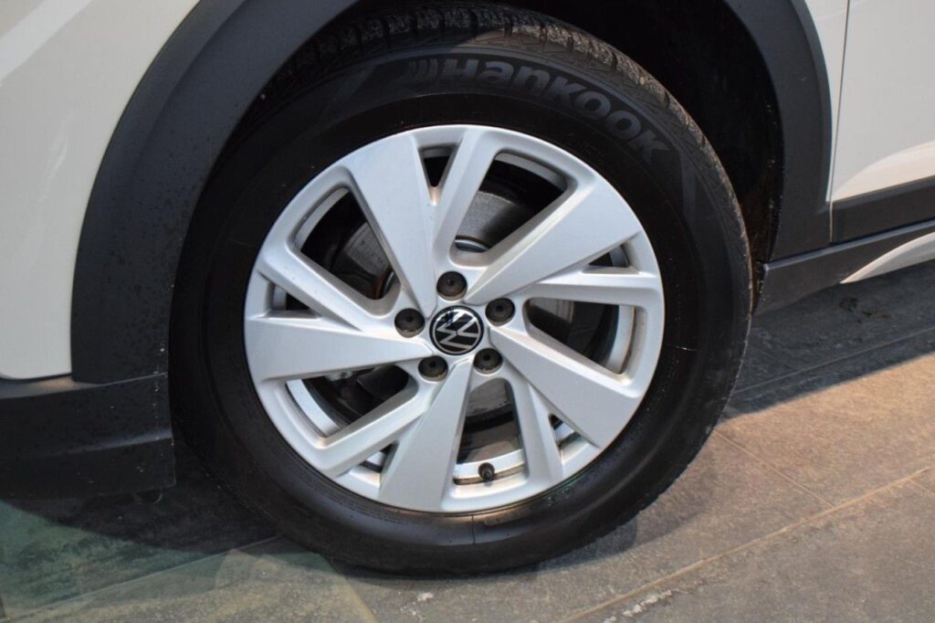 Volkswagen Taigo Exposé-Bild 17