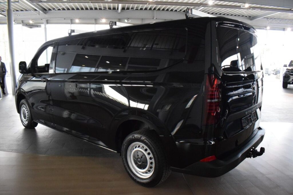 webc vehicle 83983 420945522 004.jpg