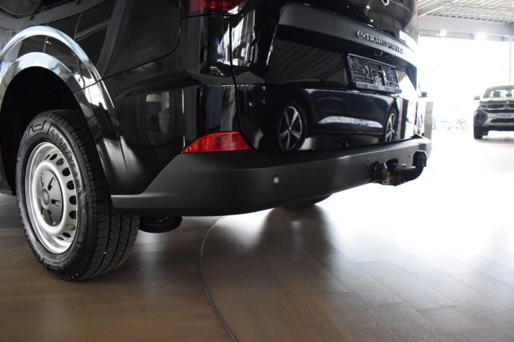 webc vehicle 83983 420945522 016.jpg