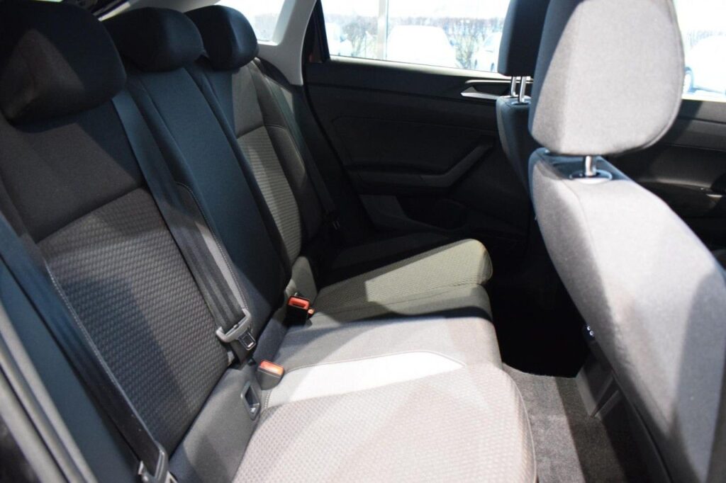 Volkswagen Taigo Exposé-Bild 8