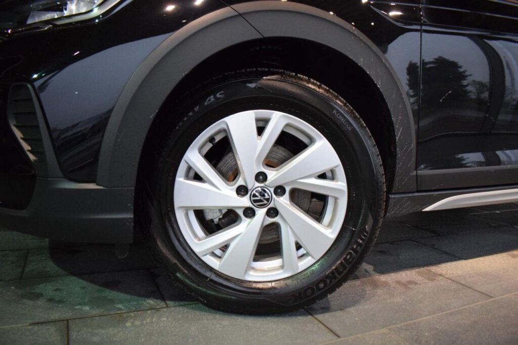 Volkswagen Taigo Exposé-Bild 17