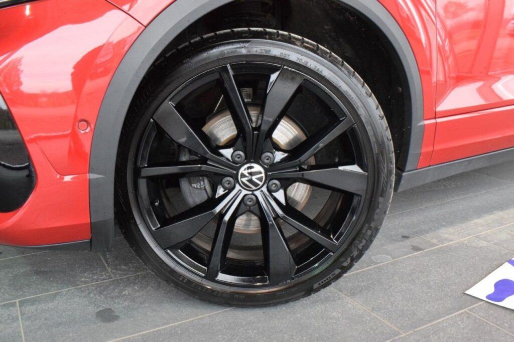 Volkswagen T-Roc Exposé-Bild 20