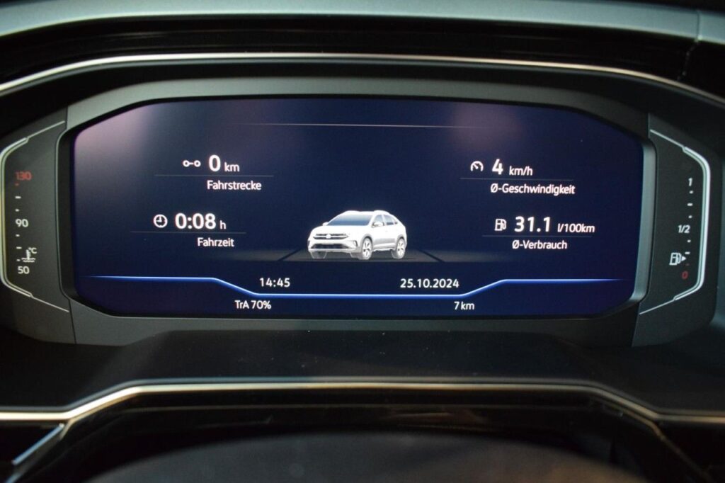 Volkswagen Taigo Exposé-Bild 13