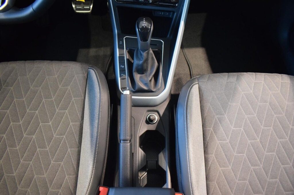 Volkswagen Taigo Exposé-Bild 17