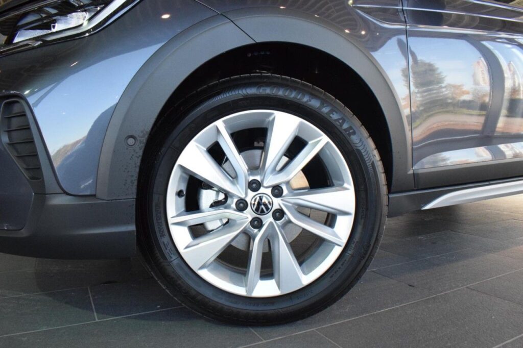 Volkswagen Taigo Exposé-Bild 18