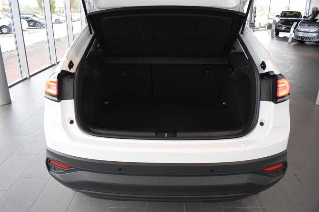 Volkswagen Taigo Exposé-Bild 9