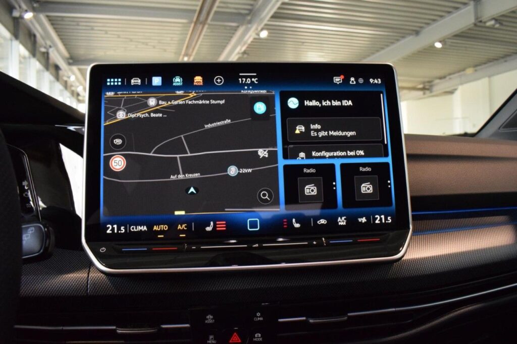 Volkswagen Golf Exposé-Bild 12