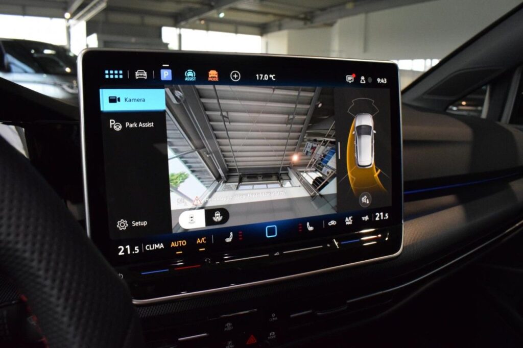 Volkswagen Golf Exposé-Bild 13