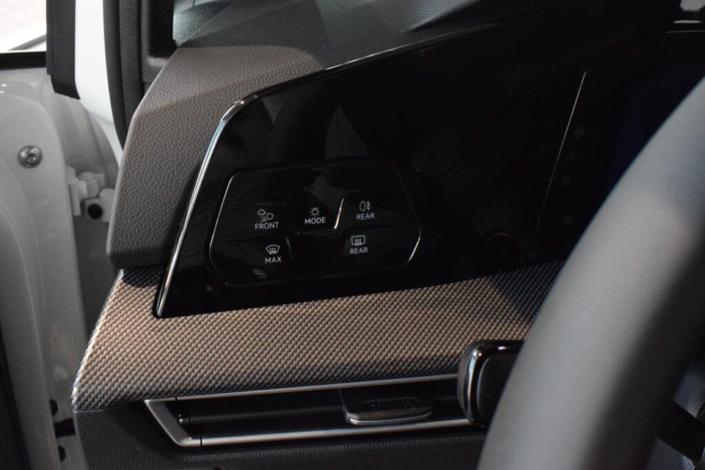 Volkswagen Golf Exposé-Bild 19