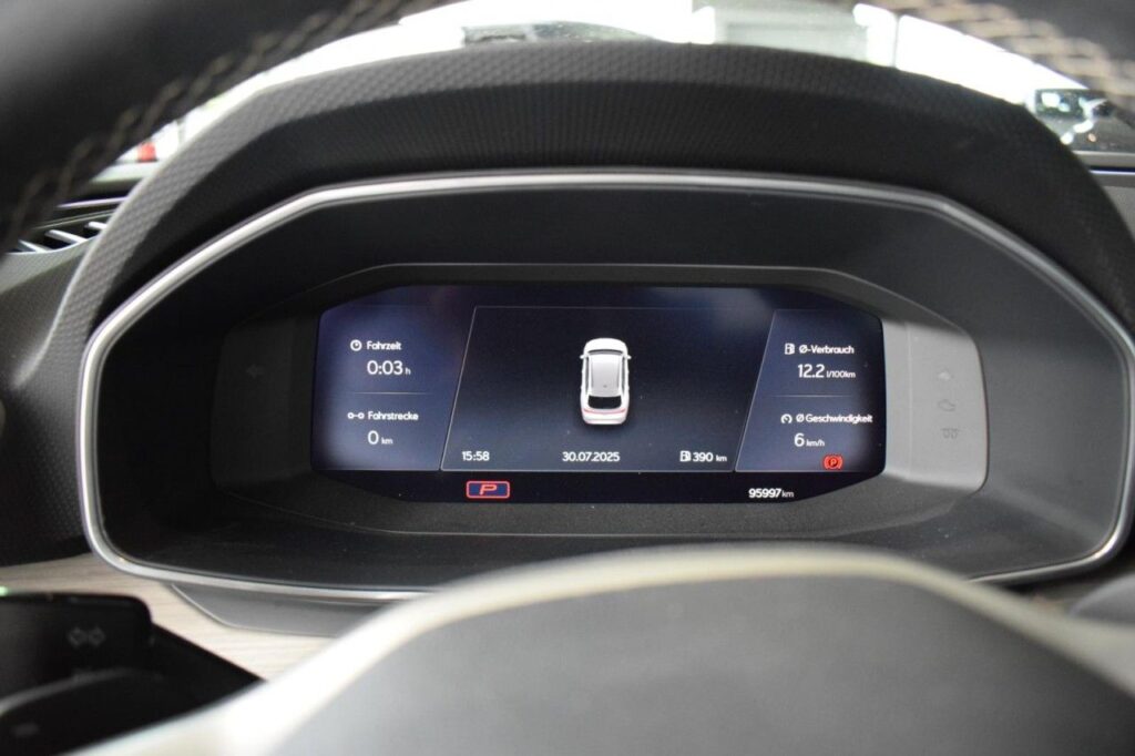 Seat Leon Exposé-Bild 13