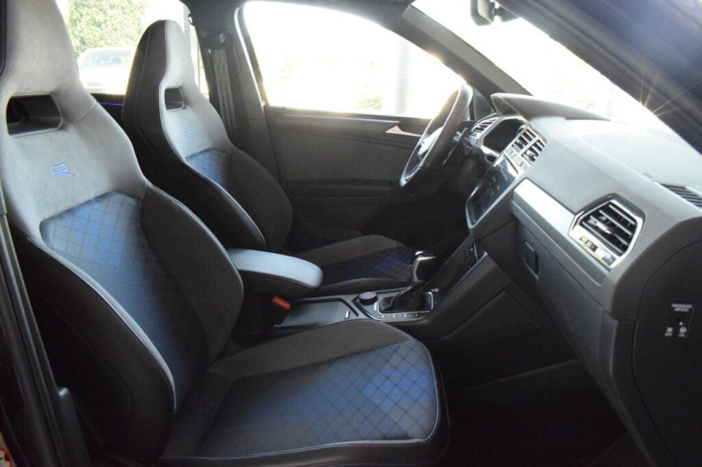 Volkswagen Tiguan Exposé-Bild 7