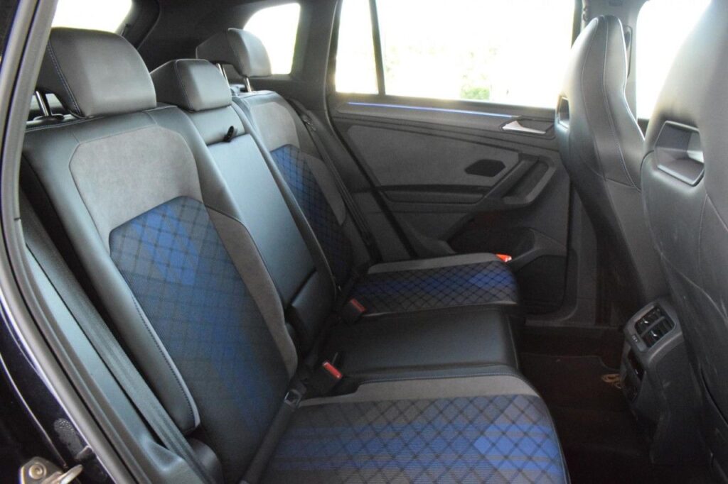 Volkswagen Tiguan Exposé-Bild 8