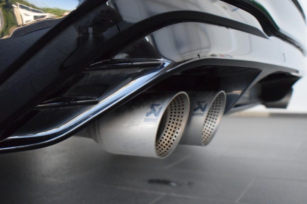 Volkswagen Tiguan Exposé-Bild 20