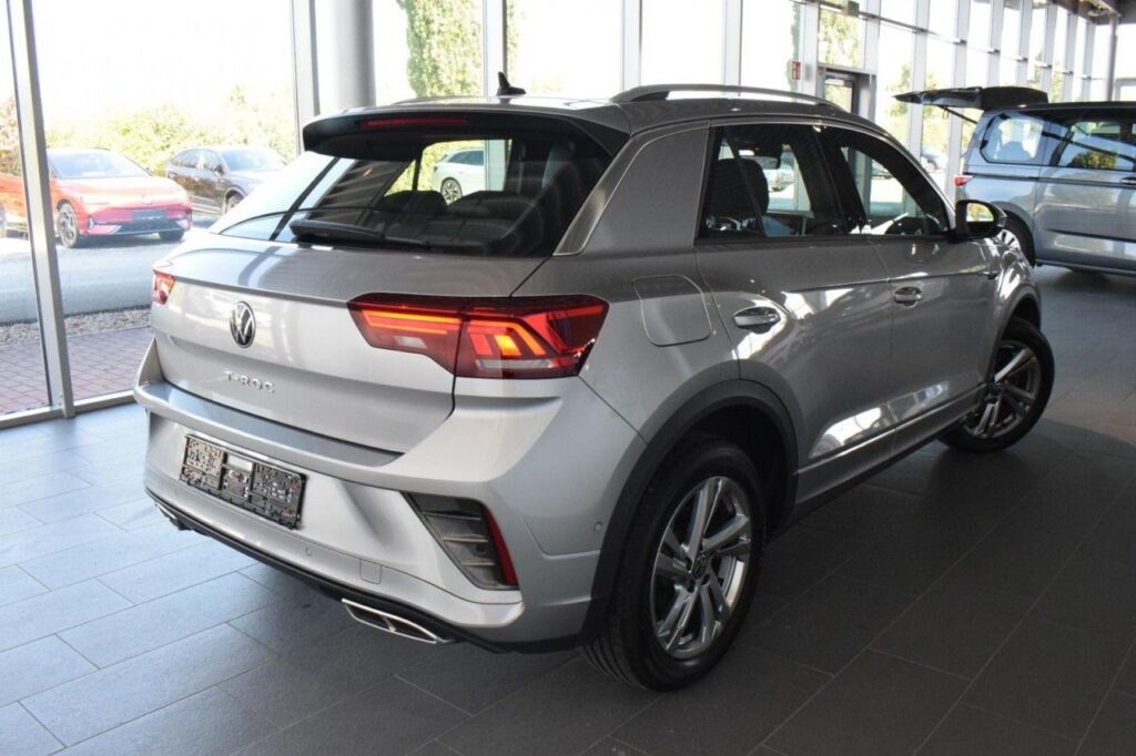Volkswagen T-Roc Exposé-Bild 3