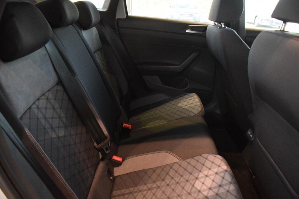 Volkswagen Taigo Exposé-Bild 8