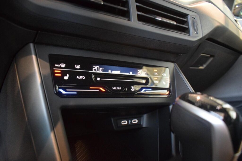 Volkswagen Taigo Exposé-Bild 13