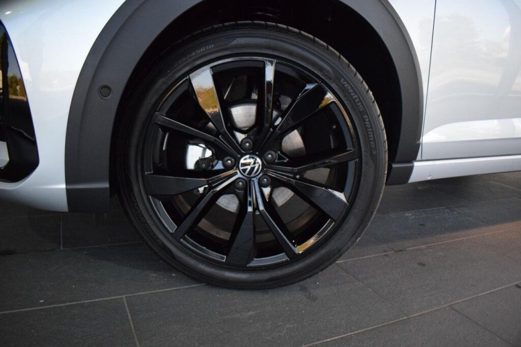 Volkswagen Taigo Exposé-Bild 18