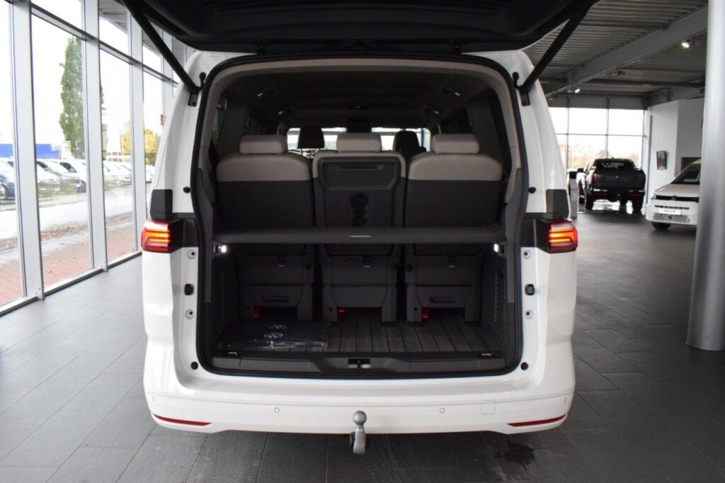 Volkswagen T7 Multivan Exposé-Bild 6