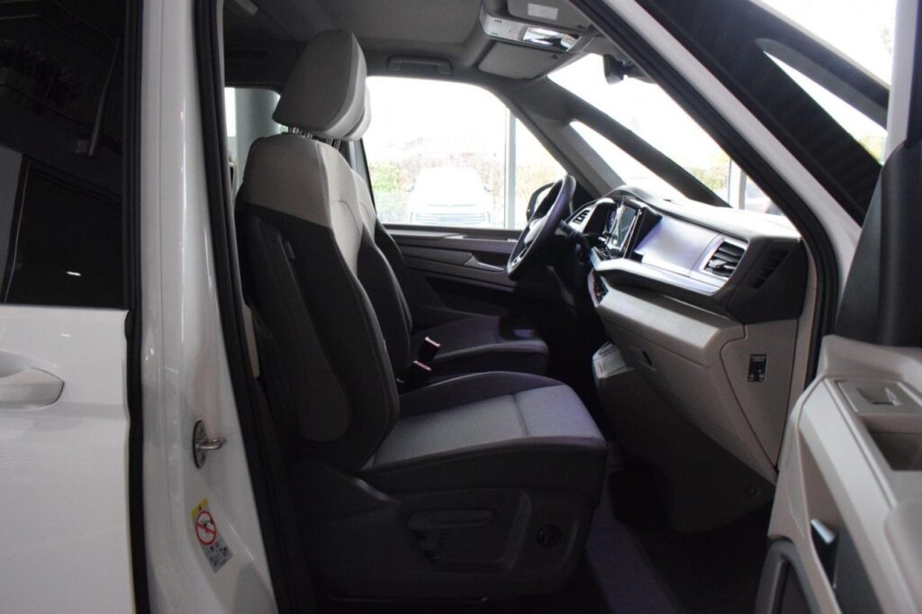 Volkswagen T7 Multivan Exposé-Bild 10