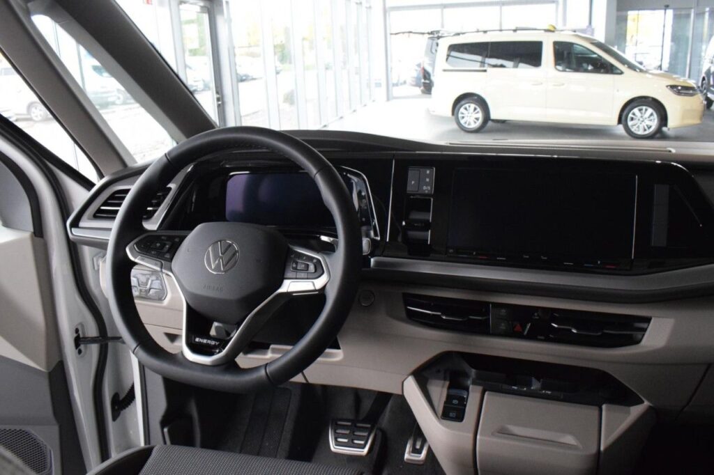 Volkswagen T7 Multivan Exposé-Bild 11