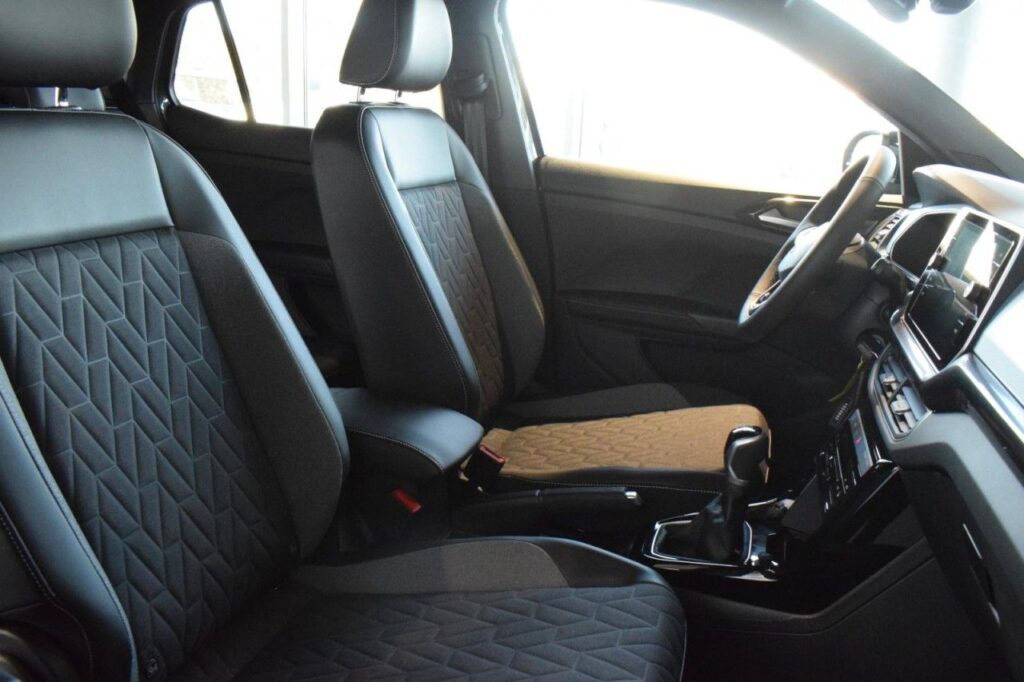 Volkswagen T-Cross Exposé-Bild 7