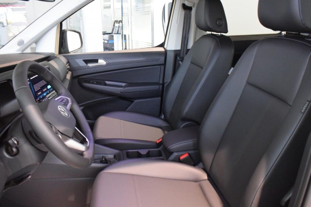 Volkswagen Caddy Exposé-Bild 5