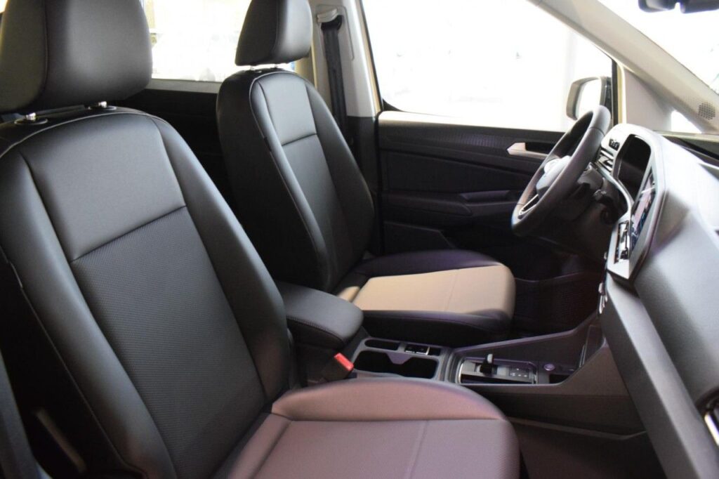 Volkswagen Caddy Exposé-Bild 7