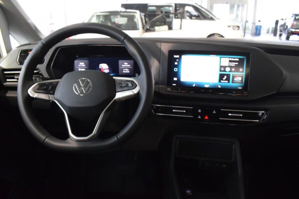 Volkswagen Caddy Exposé-Bild 11