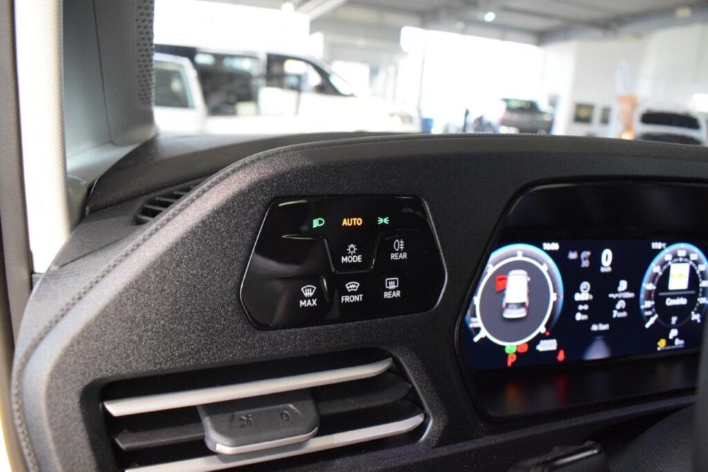 Volkswagen Caddy Exposé-Bild 15