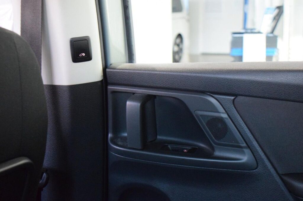 Volkswagen Sharan Exposé-Bild 18