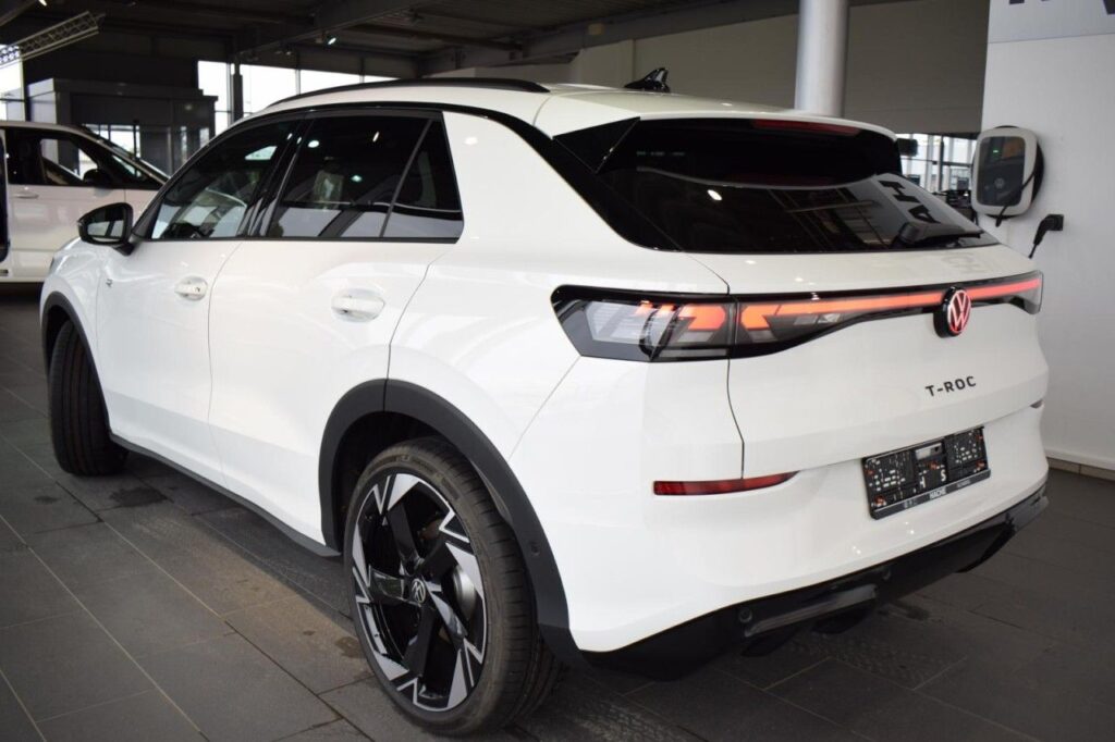 Volkswagen T-Roc Exposé-Bild 4