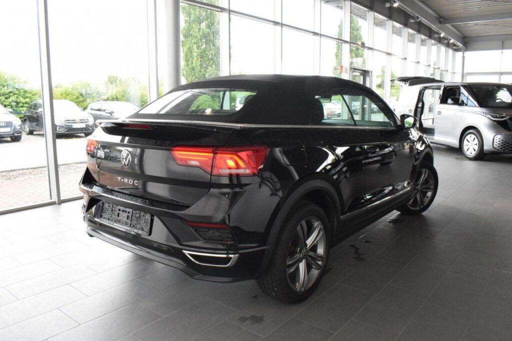 Volkswagen T-Roc Exposé-Bild 3