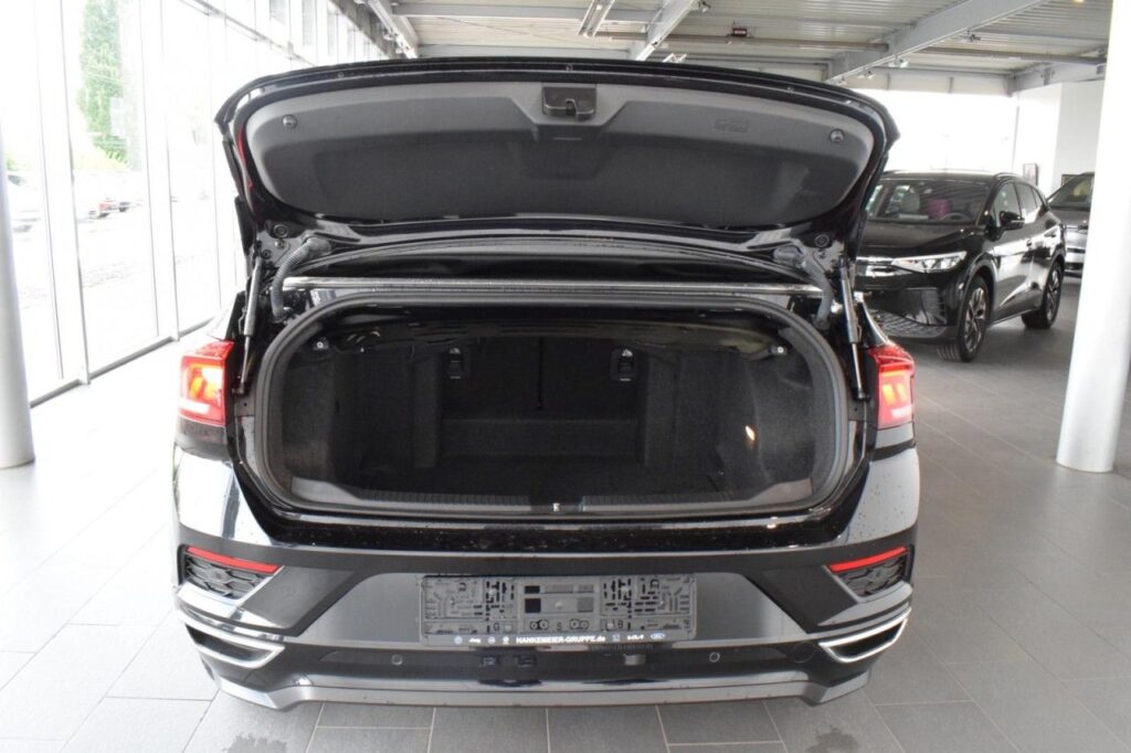 Volkswagen T-Roc Exposé-Bild 9