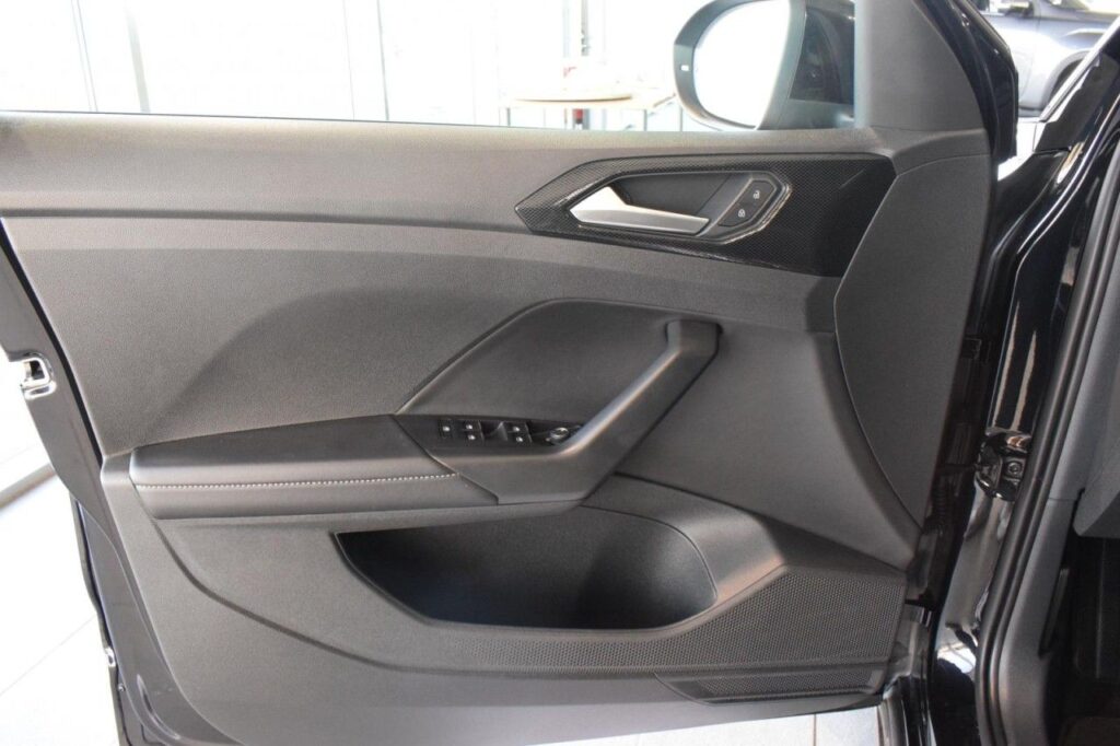 Volkswagen T-Cross Exposé-Bild 7