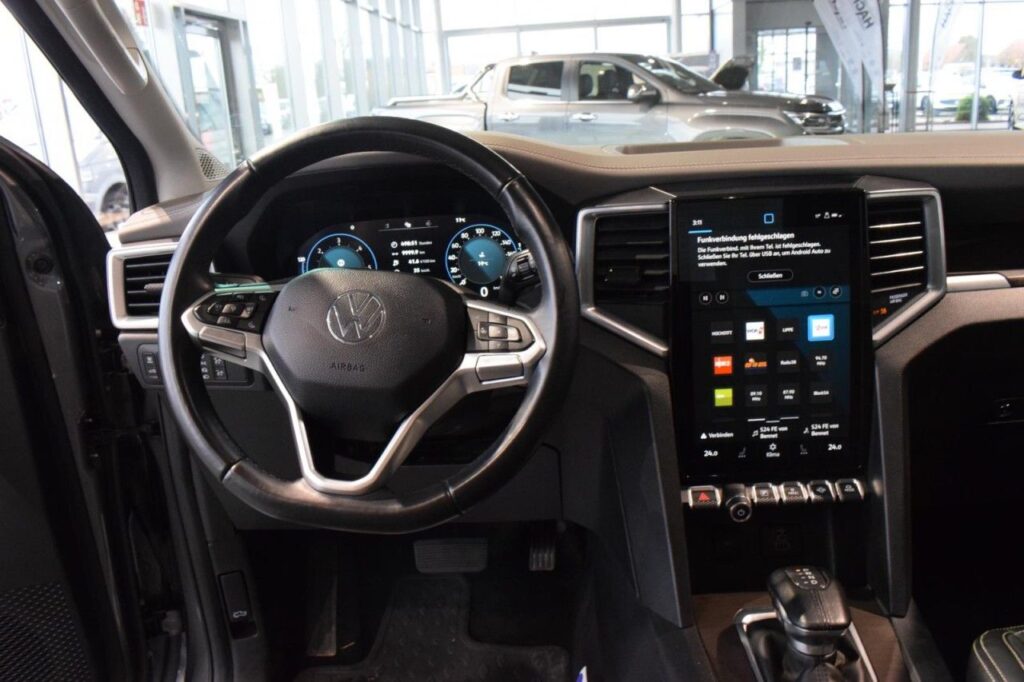 Volkswagen Amarok Exposé-Bild 9