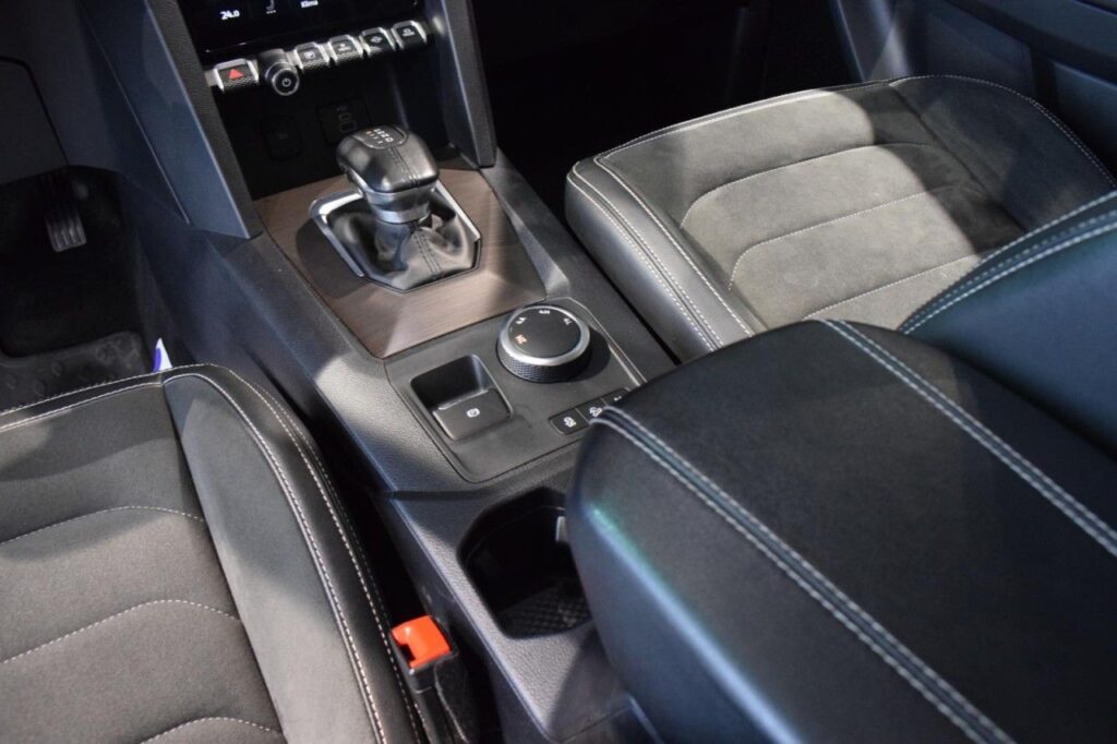 Volkswagen Amarok Exposé-Bild 10