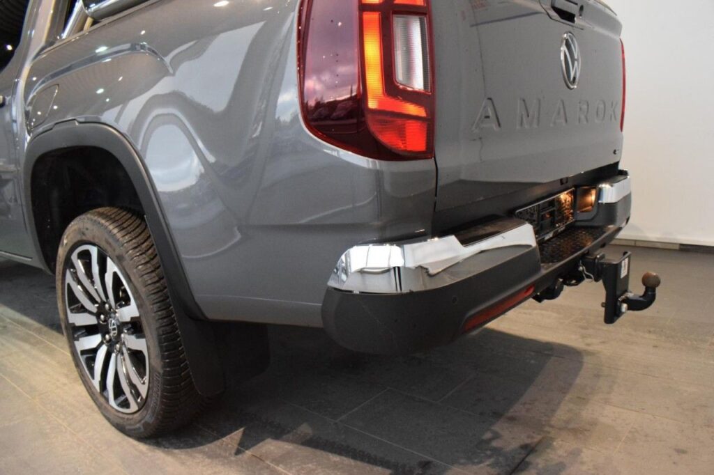 Volkswagen Amarok Exposé-Bild 18