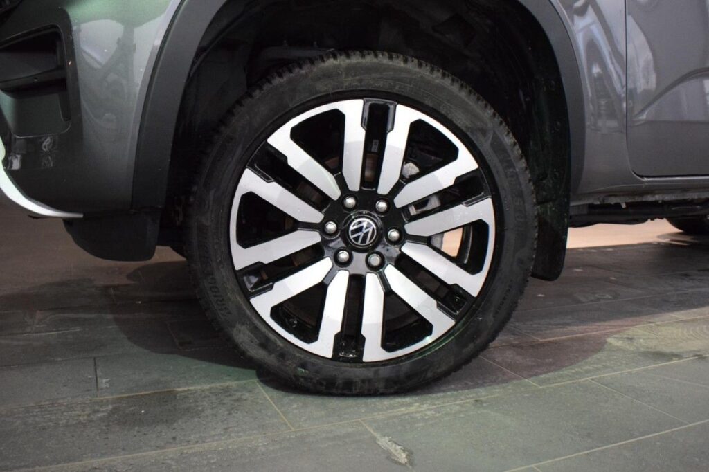 Volkswagen Amarok Exposé-Bild 20