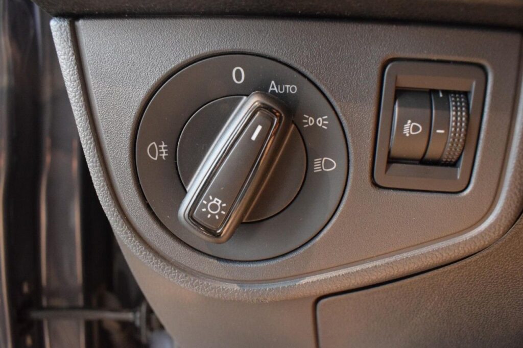 Volkswagen Taigo Exposé-Bild 13