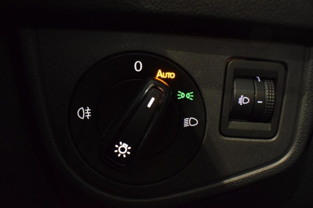 Volkswagen Taigo Exposé-Bild 11