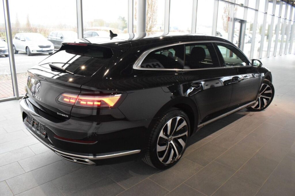 Volkswagen Arteon Exposé-Bild 3