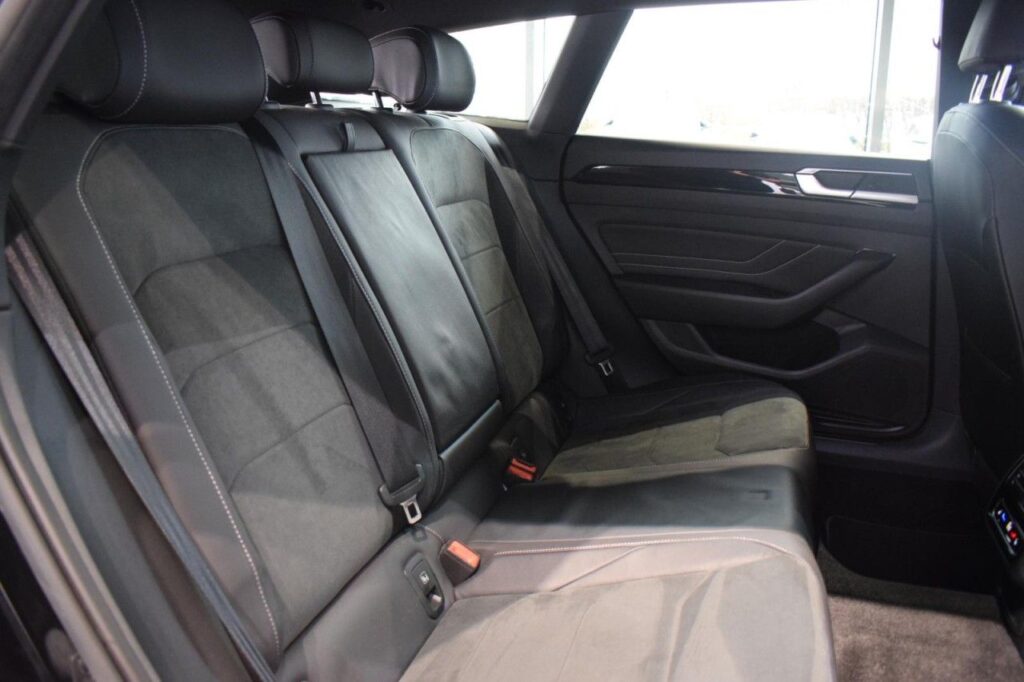 Volkswagen Arteon Exposé-Bild 8