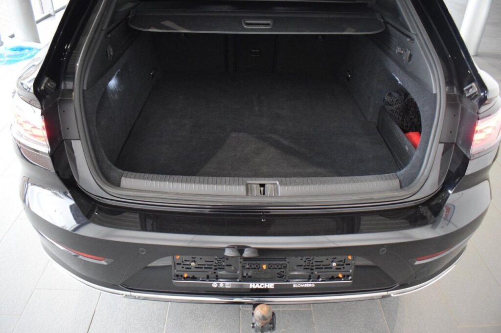 Volkswagen Arteon Exposé-Bild 9