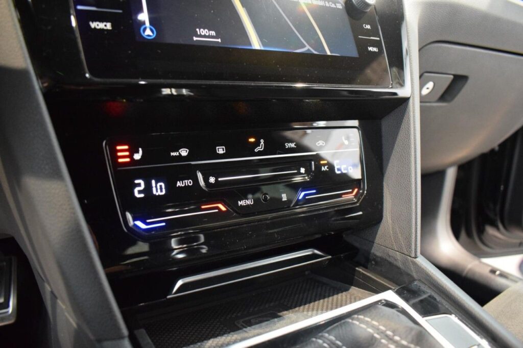 Volkswagen Arteon Exposé-Bild 12