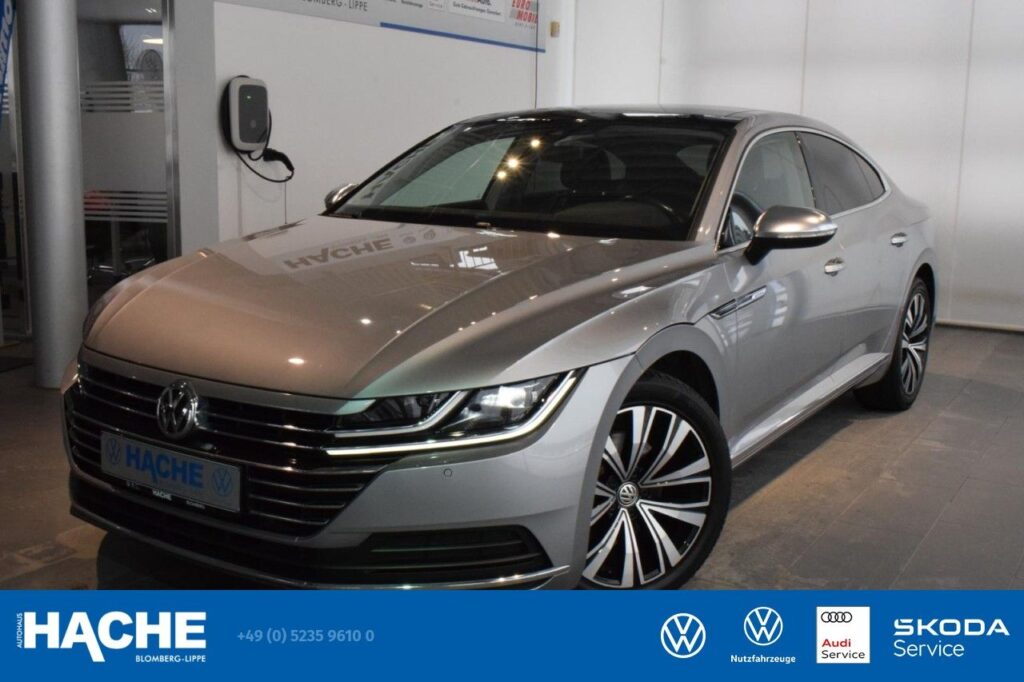 Volkswagen Arteon Exposé-Bild 1