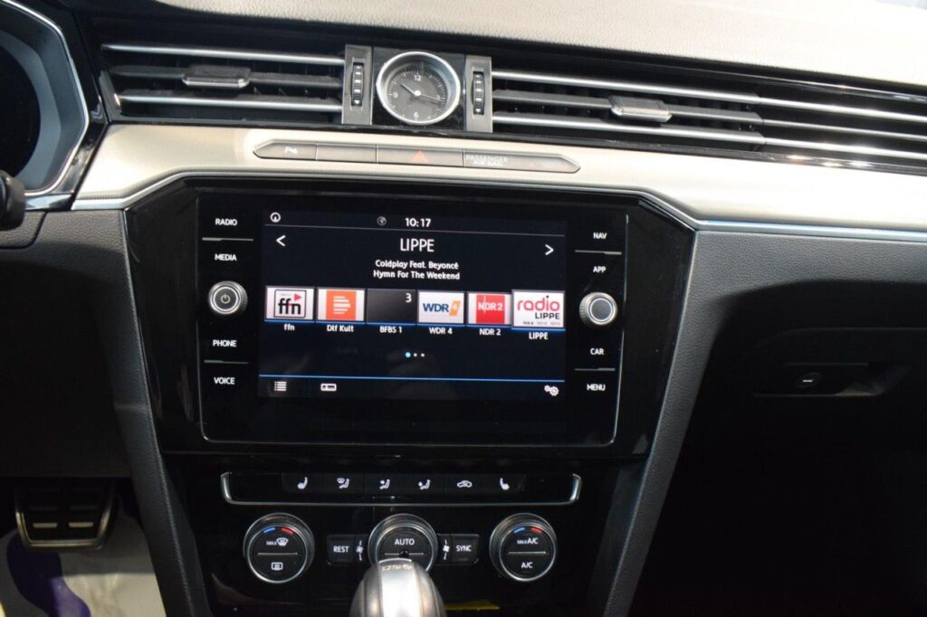 Volkswagen Arteon Exposé-Bild 12