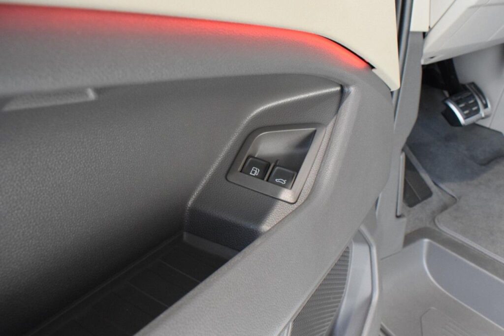 Volkswagen T7 Multivan Exposé-Bild 9