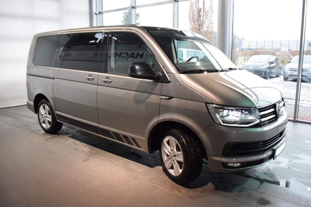 Volkswagen T6 Multivan Exposé-Bild 2